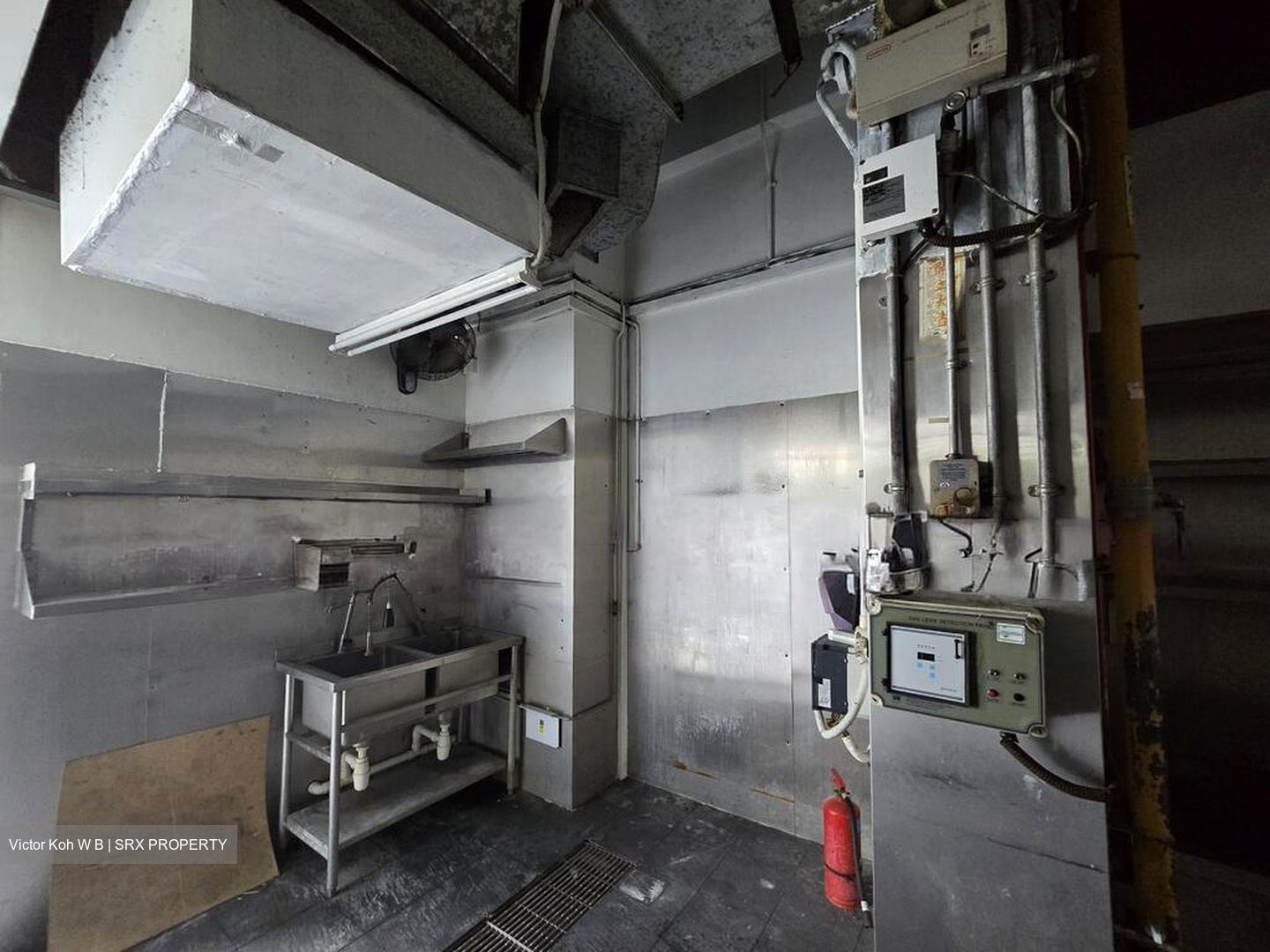 Ct Hub (D12), Retail #582812221